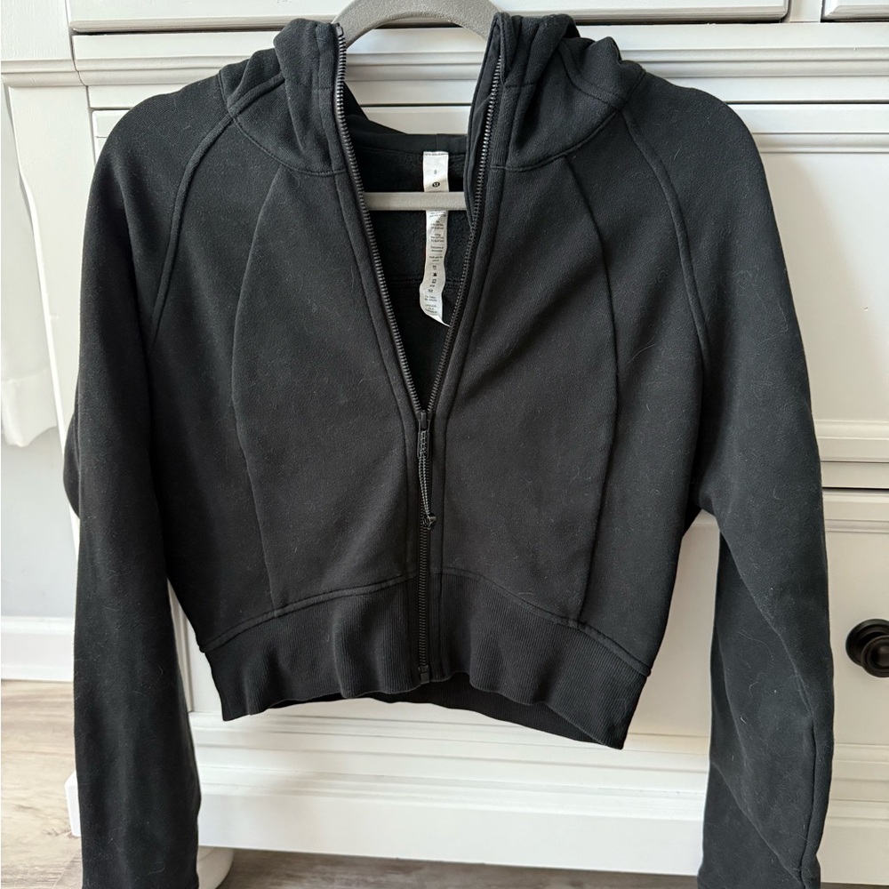 Like new lululemon scuba crop full zip hoodie jacket black 8